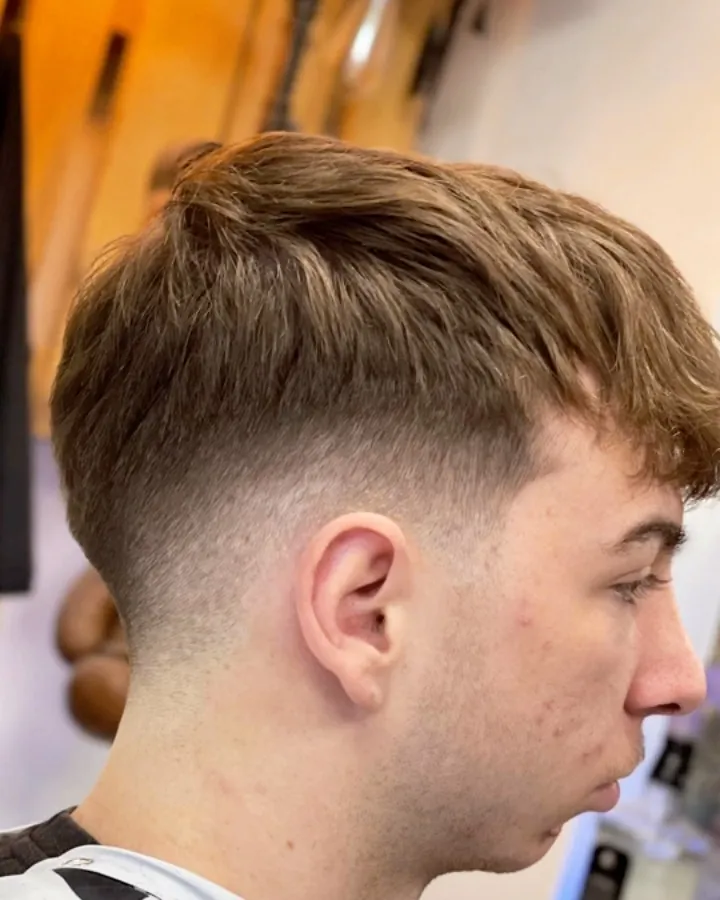 Šišanje u VR Barbershopu